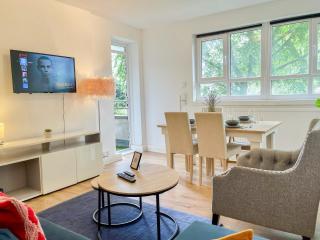 Charming 3-Bedroom Flat with Balcony in Finsbury Park - London - 3