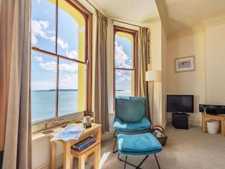 2 Bed in Tenby FB233 - Tenby - 8