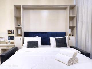 Burj Khalifa view studio apartment in Business bay, Downtown - 9