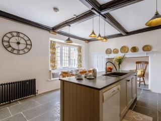 3 Bed in Charmouth 89004 - Wootton Fitzpaine - 1