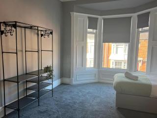 3BR West Park Retreat - Westoe - 4