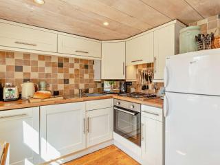 2 Bed in Portland 91468 - Castletown - 6