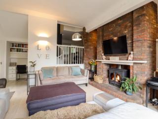 Forest Getaway - Slough - 6