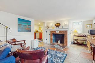 Olde New House - Rockport - 7