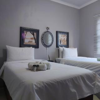 Twenty4ten Guesthouse - Gaborone - 6