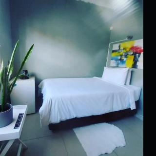Twenty4ten Guesthouse - Gaborone - 8