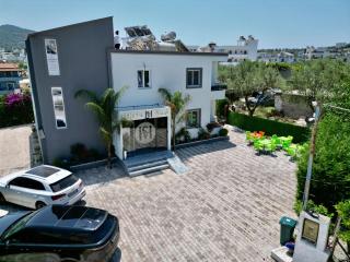 Shehu Villa - Ksamil - 0