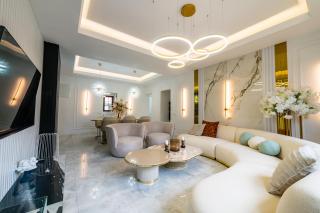 Fancy 3BR Penthouse - Rooftop and Private Office - Bucharest - 7