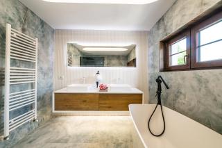 Fancy 3BR Penthouse - Rooftop and Private Office - Bucharest - 6