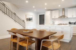 Esplanade Villa 16 - 1