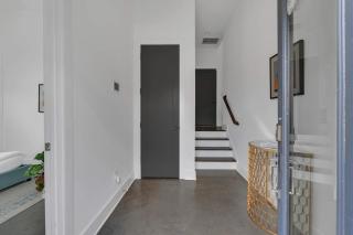 Large Home with Rooftop and Views Sleeps 12 - 5