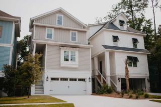 Luxury 6 Br Sleeps 18 Private Heated Pool Fire Pit - Hilton Head Island - 5