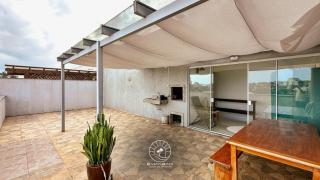 Apto em Torres-RS - Vista para Lagoa do Violão - Ar-condicionado quartos - Smart Tv - Wifi - Terraço e churrasqueira privativos - Próximo do centro e mercados - Garagem dois carros - Aceita pet - 7