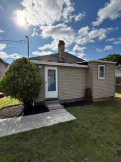 The Cozy Back Bungalow - Warwick - 9