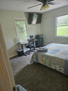 Shallowford Inn - 1