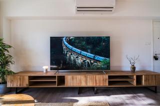 City Centre Modern Boho Stay - 4