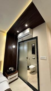 Hotel Casa Inn - Indore - 1