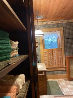 Historic & Charming Home just Steps from Deer Creek Winery - Uniontown - 6