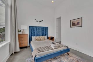 2 Lux Homes 2mi to Broadway Huge Rooftop Sleeps 24 - Nashville - 5