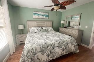 Coquina Reef 11 - Bradenton Beach - 1