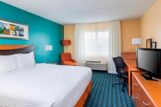 Fairfield Inn & Suites Kansas City Lee's Summit - Lees Summit - 4