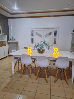 Quarto triplo com banheiro compartilhado - 8