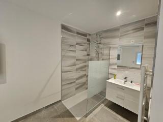Entire place, fully air-conditioned - Malataverne - 7