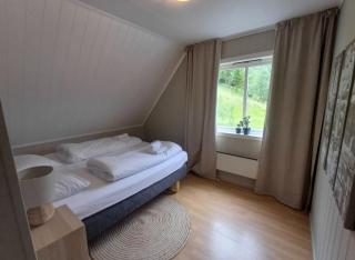 Nesvika nature reserve holiday home, only 25 min from Bergen - Bergen - 1