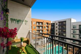 6min to Domain,12min DT, Balcony and Free Parking - Austin - 6