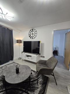 Mega9 Luxury 2Bedrooms Apartment - 2Baths, 2Toilets - Manchester - 6