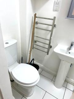 Stylish Studio Apartment - Birmingham - 2