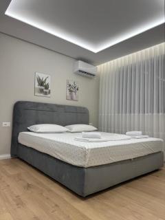 Cozy 2 Bedroom Tirana Getaway - 1