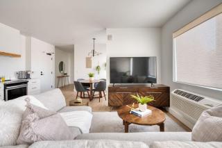 Stay Portland - City Serenity- Stylish 2-Bed Alberta Haven - Portland - 0