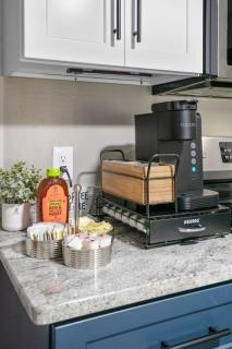 Family Fun! 2 Story Oasis and Pup Retreat Near RVA! - Richmond - 3