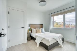 Stay Portland - Exclusive Entire Floor & Instaworthy Local Art - Portland - 2