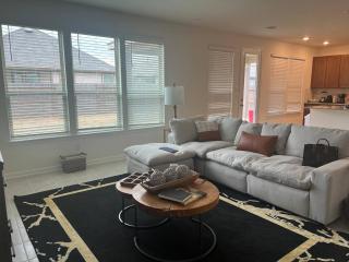 Summerhouse Villa 4br 2 and half ba Home - - 9