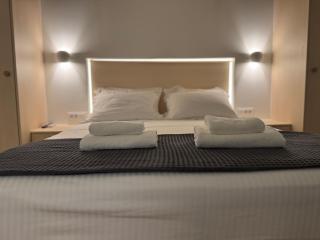 Athinais Inner Suite - historical center - 5