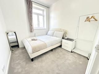 8-Sleeper 4BR 4Bed 2Bath Wi-Fi Garden Tv Beach - Portsmouth - 9
