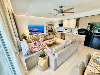 Tropical Escape with 3 Pools & Private Beach Club Aqua Esmeralda - La Laguna - 3