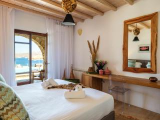 Cosset Villa BohoChic Sea&HarbourView and Sunset by One-Villas - Ornos - 7