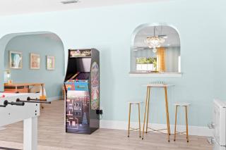 Cozy 3BD ‘Sweet Memories’ | Pool, Games & Hot Tub - Bradenton - 8