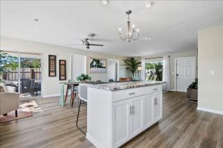 Splash Oasis, 4BR, 2BA Heated Pool, BBQ - 6