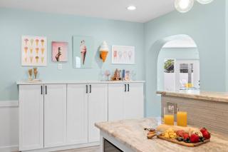 Cozy 3BD ‘Sweet Memories’ | Pool, Games & Hot Tub - Bradenton - 3