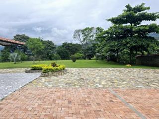 Villa Claudia, La Mesa, Cundinamarca - 5