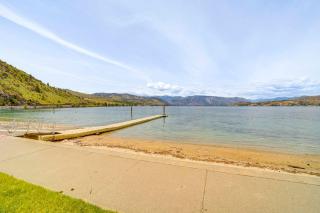 Steps to Lake Chelan Condo with Resort Amenities! - 8