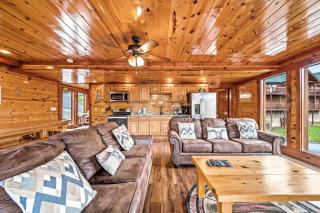 5BR Smokies Cabin Pool Hot Tub View & Game Room - 4