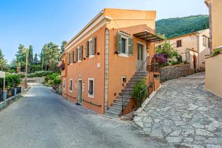 The Bótzos Residence - Terracotta & Olive Suites - Doukádes - 0