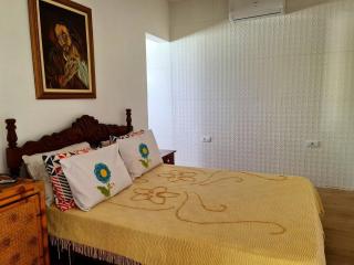 Casa com piscina, espaço amplo e aconchegante - 6