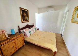 Casa com piscina, espaço amplo e aconchegante - 3