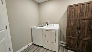 Newly remodeled waterfront home - Rocky Mount - 2